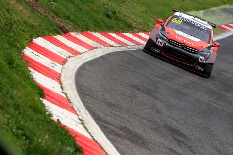 c-elysee_wtcc_2016_vallelunga_italie_8.jpg